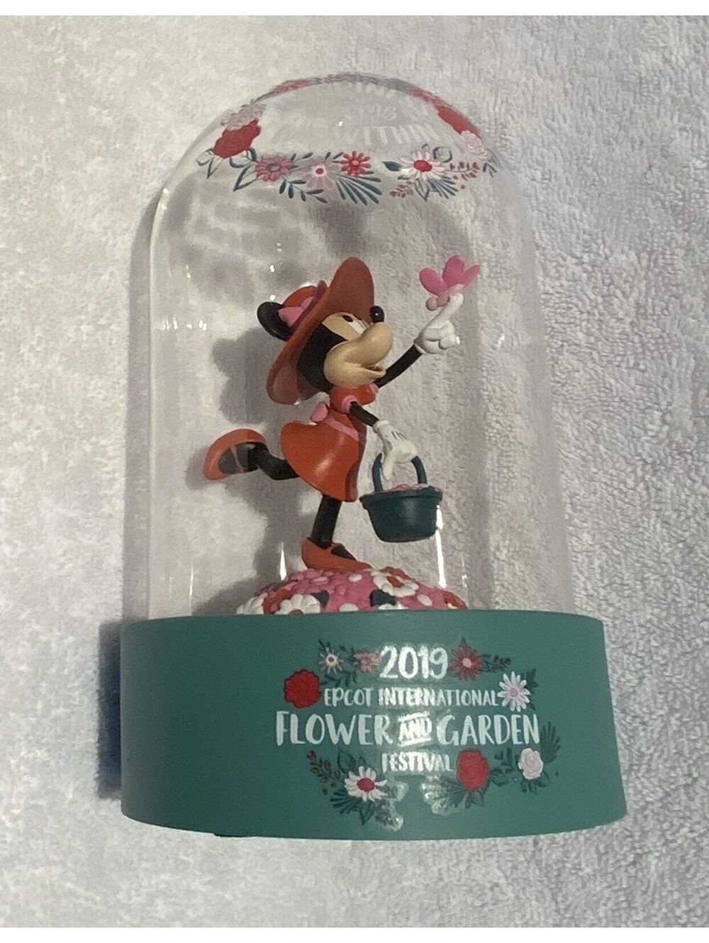 Epcot 2019 International Flower and Garden Festival Globe with Minnie Mouse
